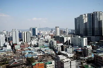 D7 Hotel