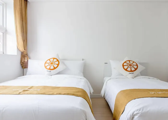 D7 Hotel