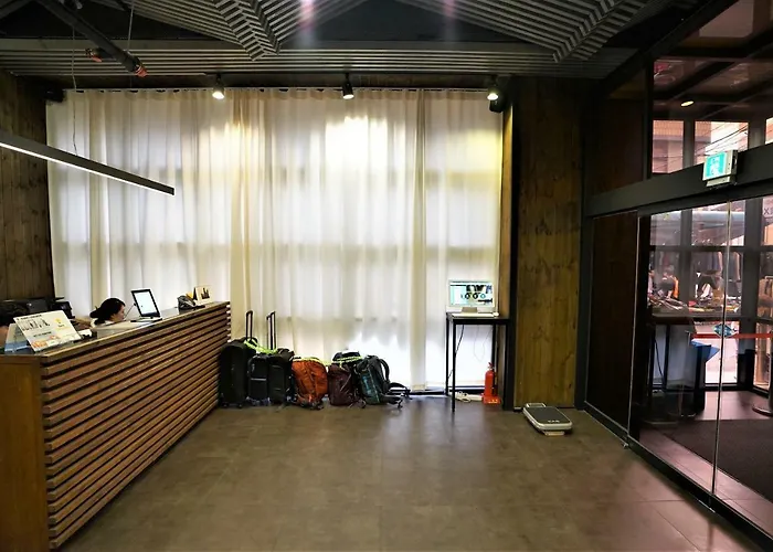 Hotel D7